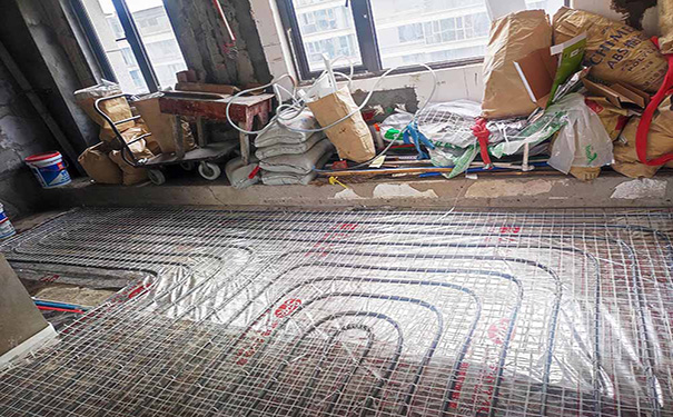 地暖使用前期前能耗高正不正常？